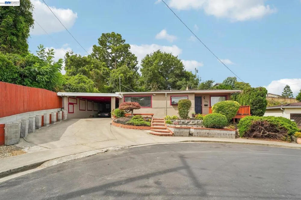 301 Joan Vista St El Sobrante, CA 94803