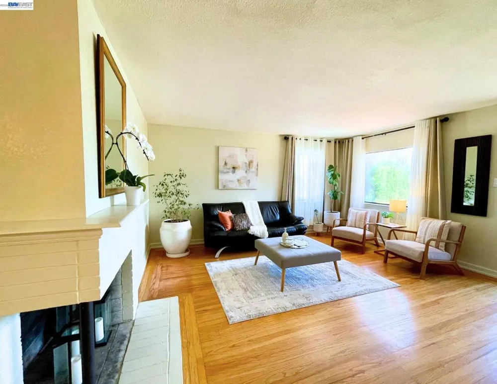 301 Joan Vista St El Sobrante, CA 94803