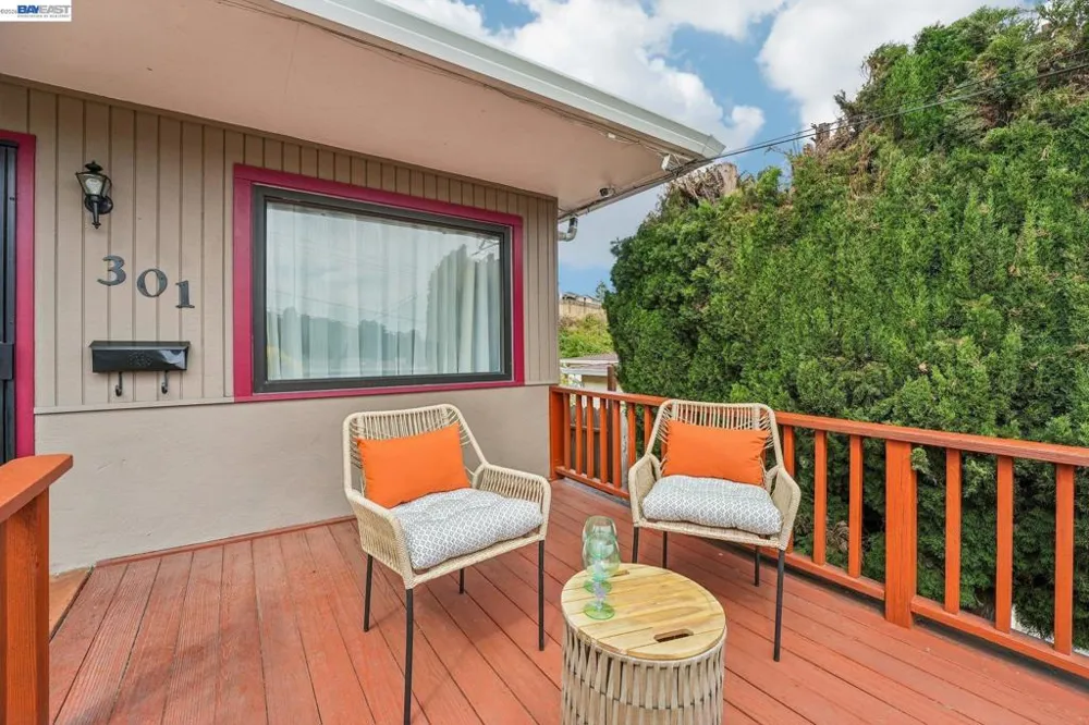301 Joan Vista St El Sobrante, CA 94803