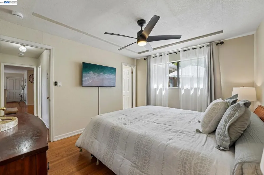 301 Joan Vista St El Sobrante, CA 94803