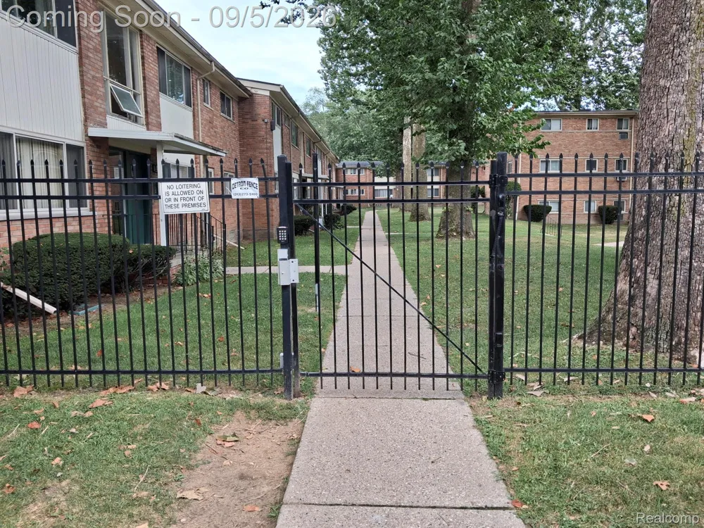 17276 Bentler Street Street #3 Detroit City, MI 48219