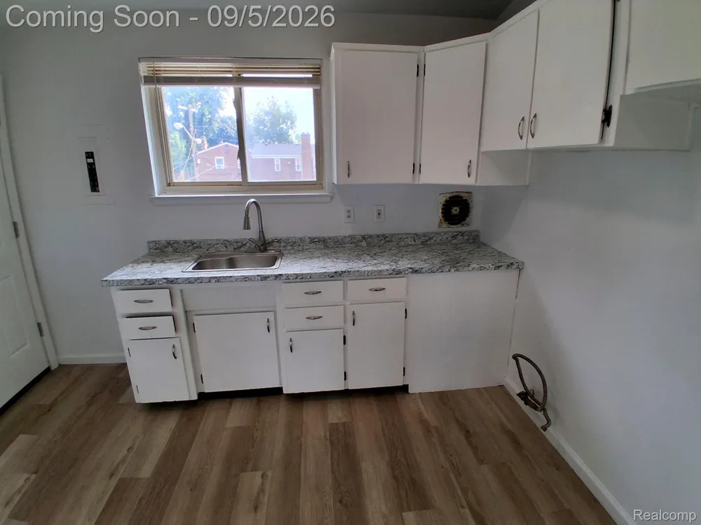 17276 Bentler Street Street #3 Detroit City, MI 48219