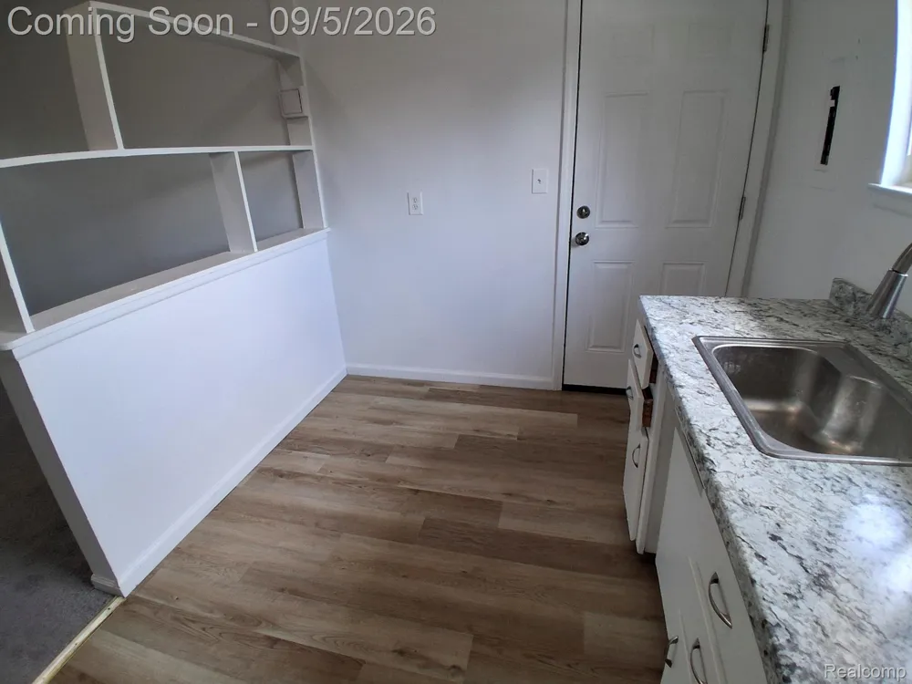 17276 Bentler Street Street #3 Detroit City, MI 48219