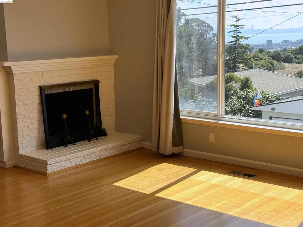 6225 Plymouth Ave Richmond, CA 94805