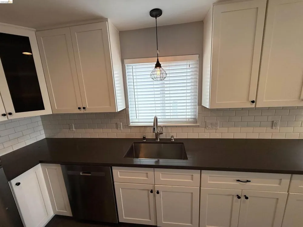 6225 Plymouth Ave Richmond, CA 94805