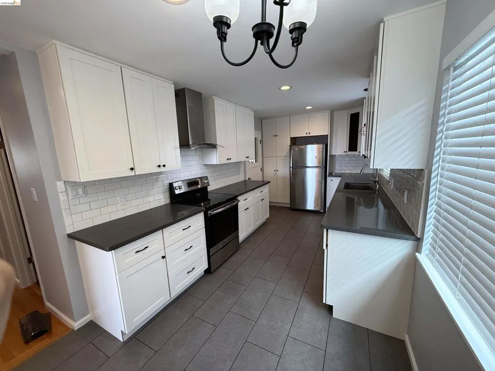 6225 Plymouth Ave Richmond, CA 94805