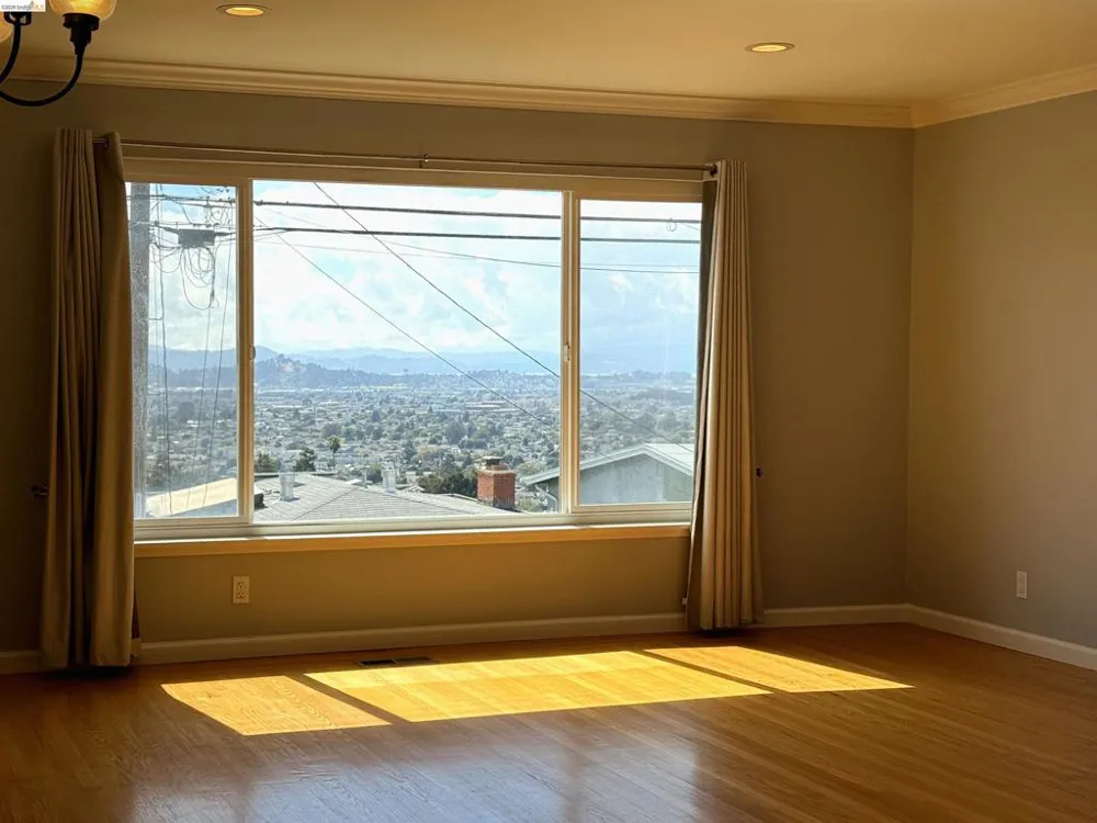 6225 Plymouth Ave Richmond, CA 94805