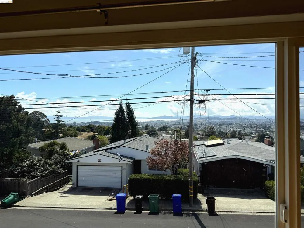 6225 Plymouth Ave Richmond, CA 94805