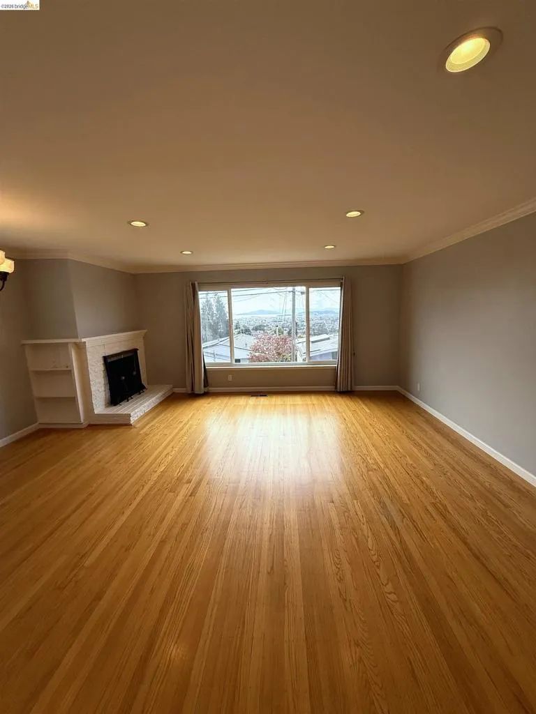 6225 Plymouth Ave Richmond, CA 94805