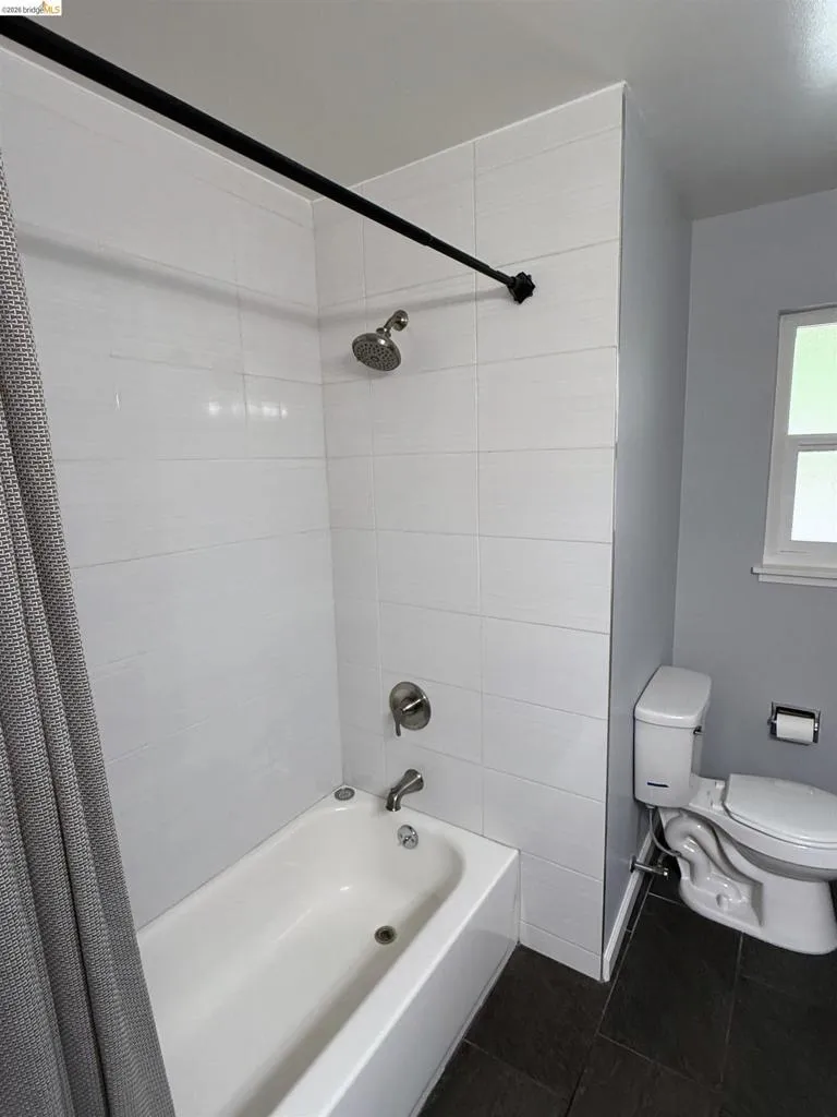 6225 Plymouth Ave Richmond, CA 94805