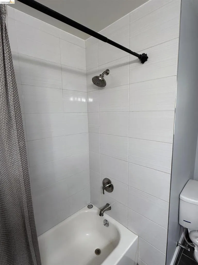 6225 Plymouth Ave Richmond, CA 94805