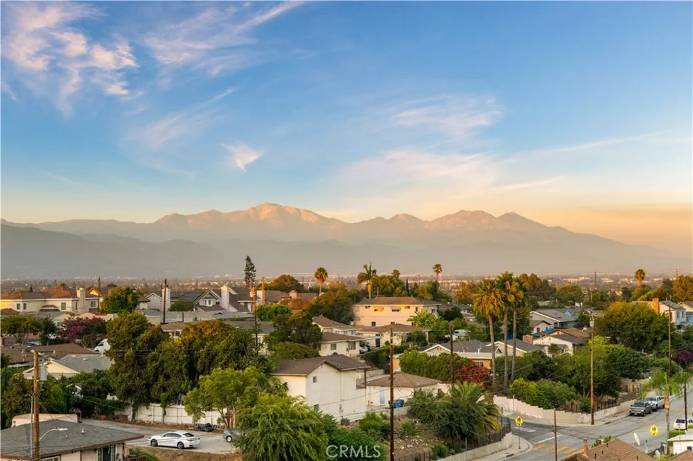 1021 Mooney Monterey Park, CA 91755