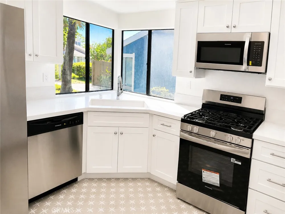 3828 Sycamore Street West Covina, CA 91792