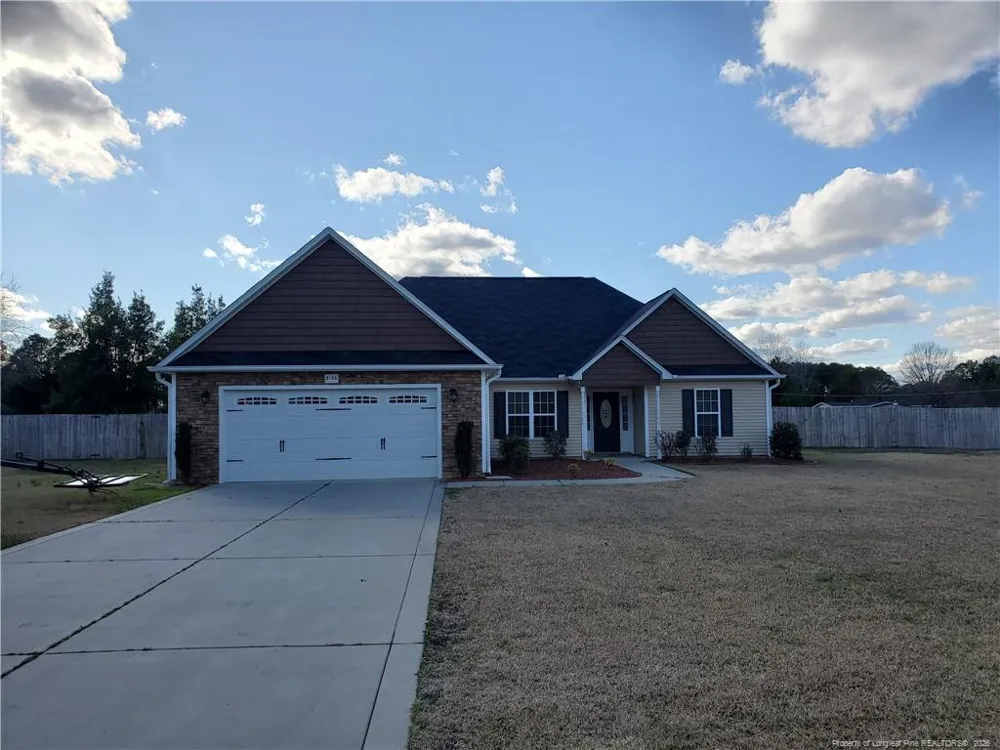 3126 Thrower Road Hope Mills, NC 28348
