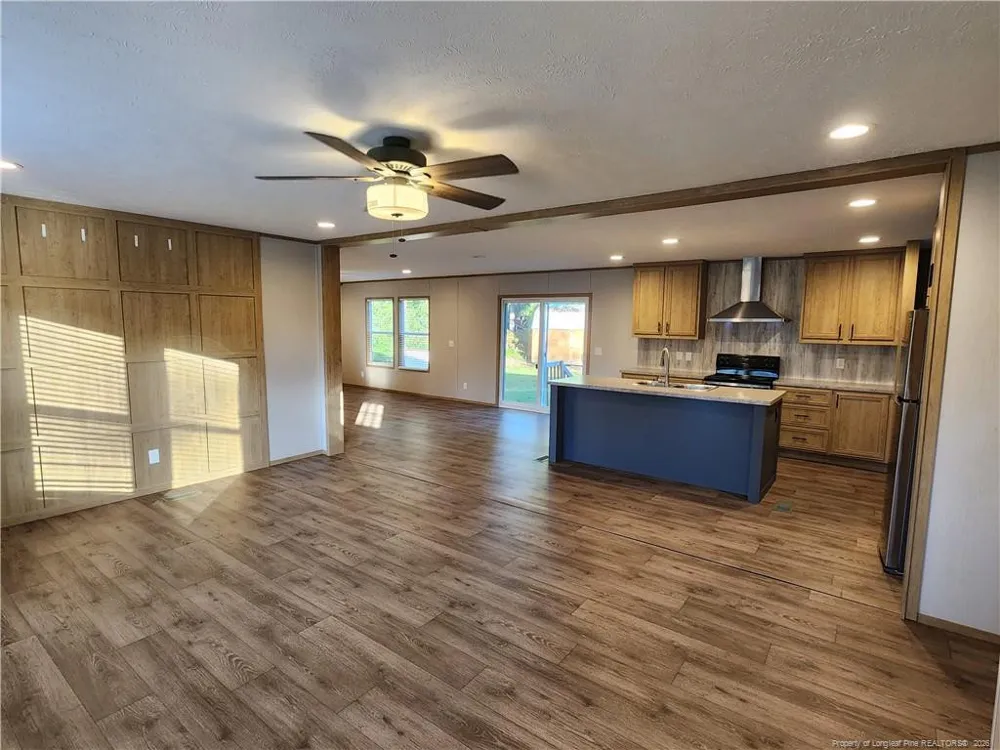 3187 John McMillian Road Hope Mills, NC 28348