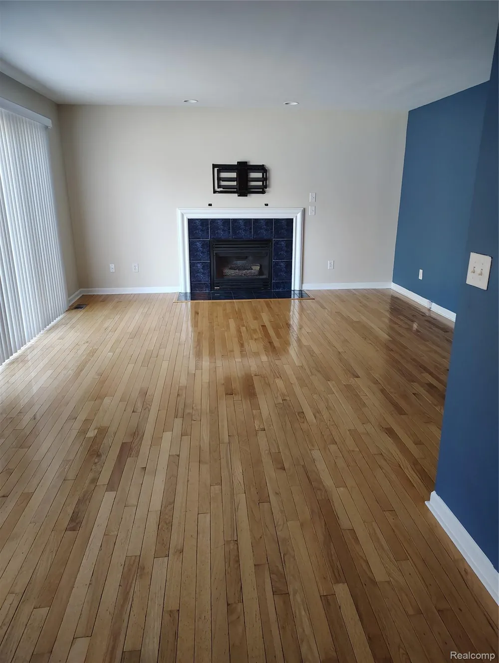 3140 Mulberry Court Wixom City, MI 48393