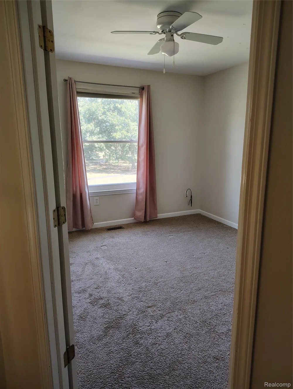 3140 Mulberry Court Wixom City, MI 48393