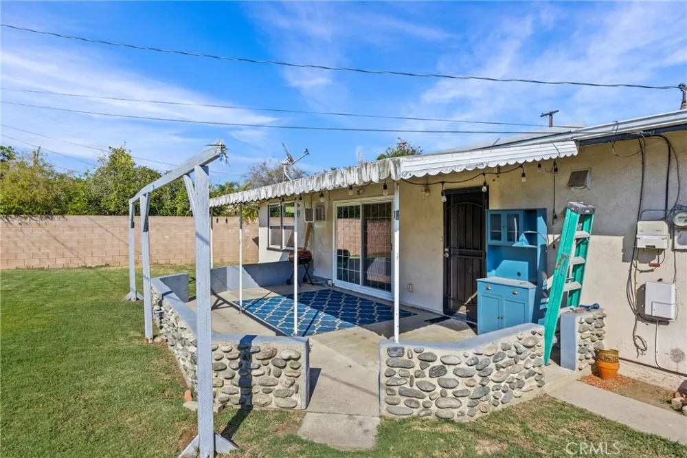 681 Van Wig La Puente, CA 91746