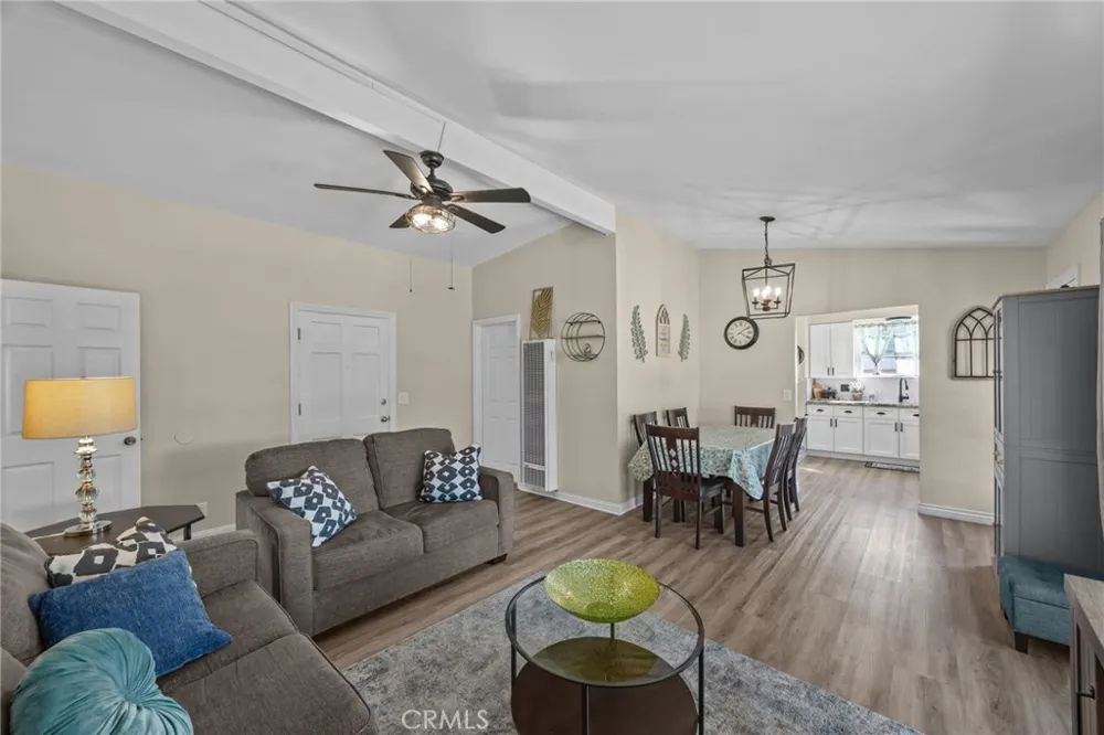 681 Van Wig La Puente, CA 91746
