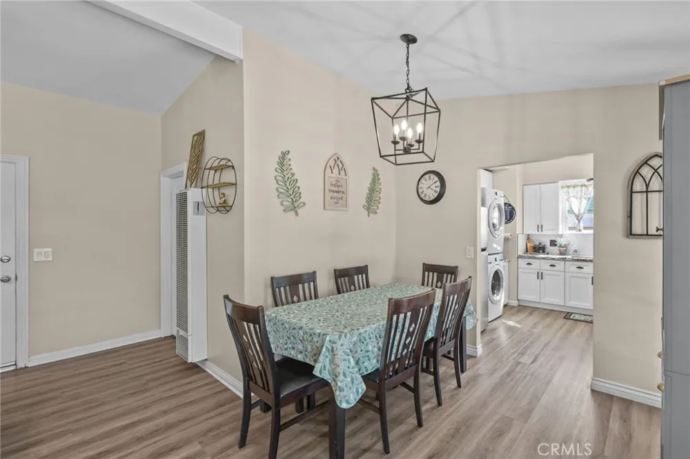 681 Van Wig La Puente, CA 91746