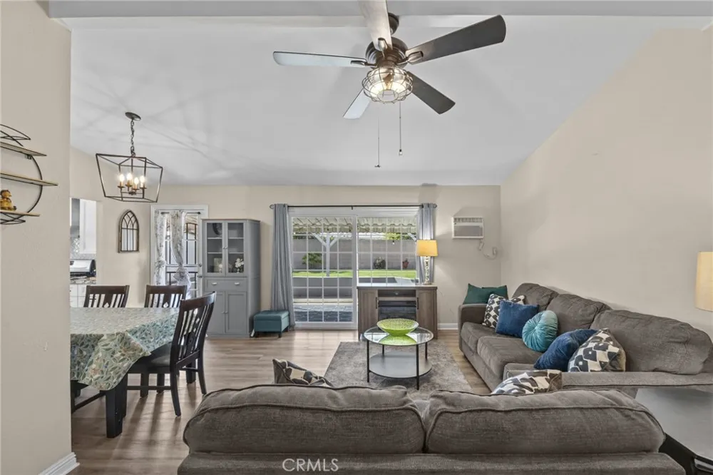 681 Van Wig La Puente, CA 91746