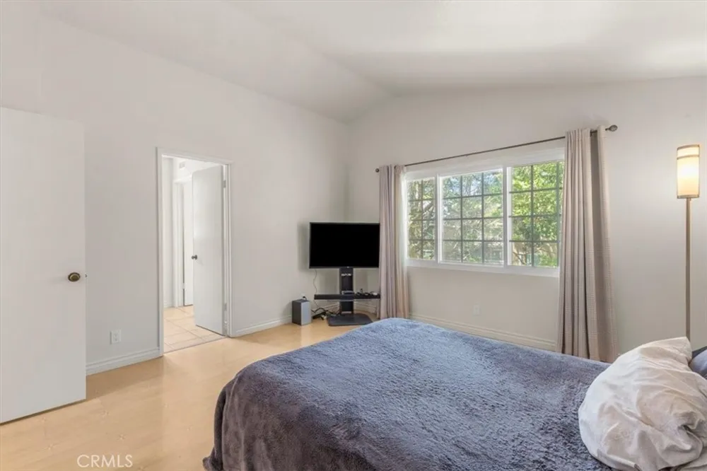 8728 Carlton Inglewood, CA 90305