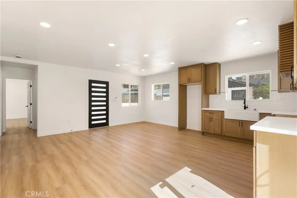 915 Pasadena Avenue Azusa, CA 91702