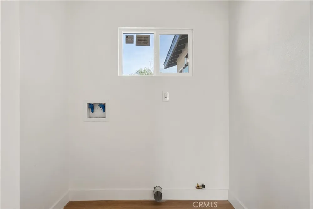 915 Pasadena Avenue Azusa, CA 91702