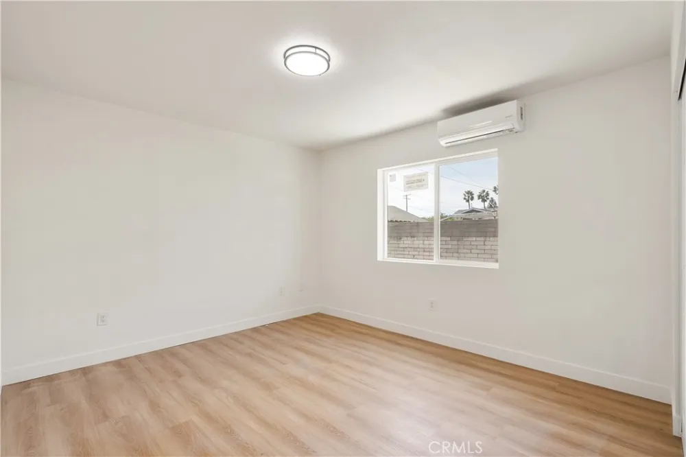915 Pasadena Avenue Azusa, CA 91702