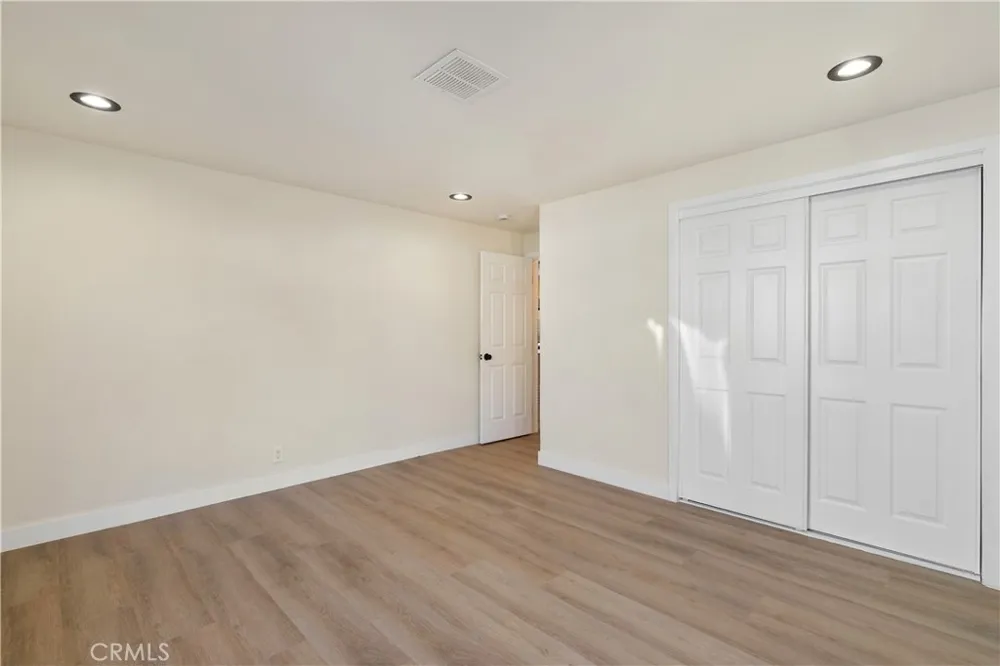 915 Pasadena Avenue Azusa, CA 91702