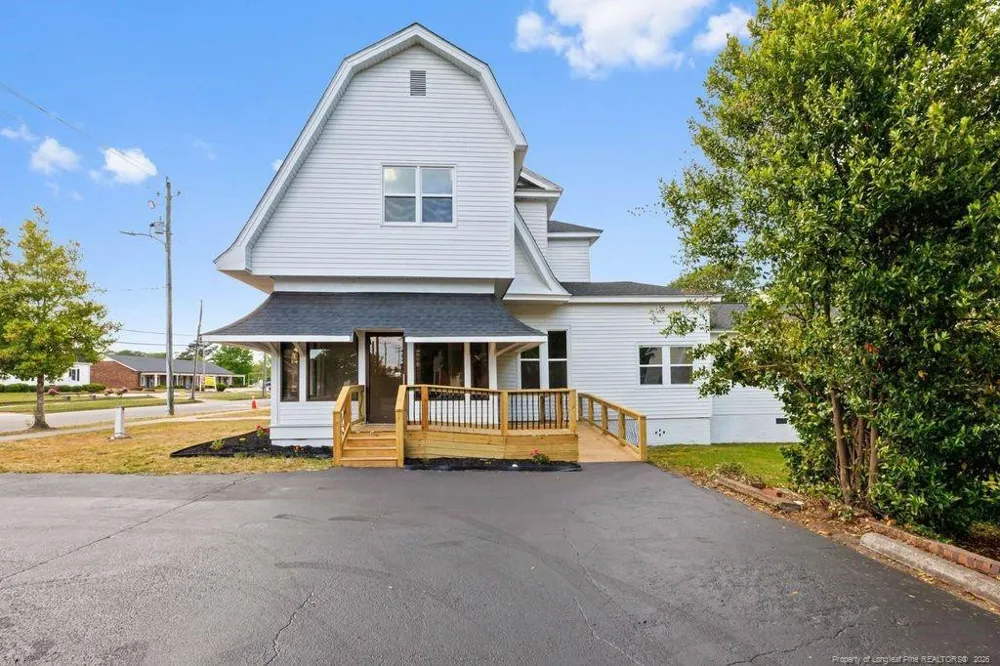504 W Broad Street Dunn, NC 28334