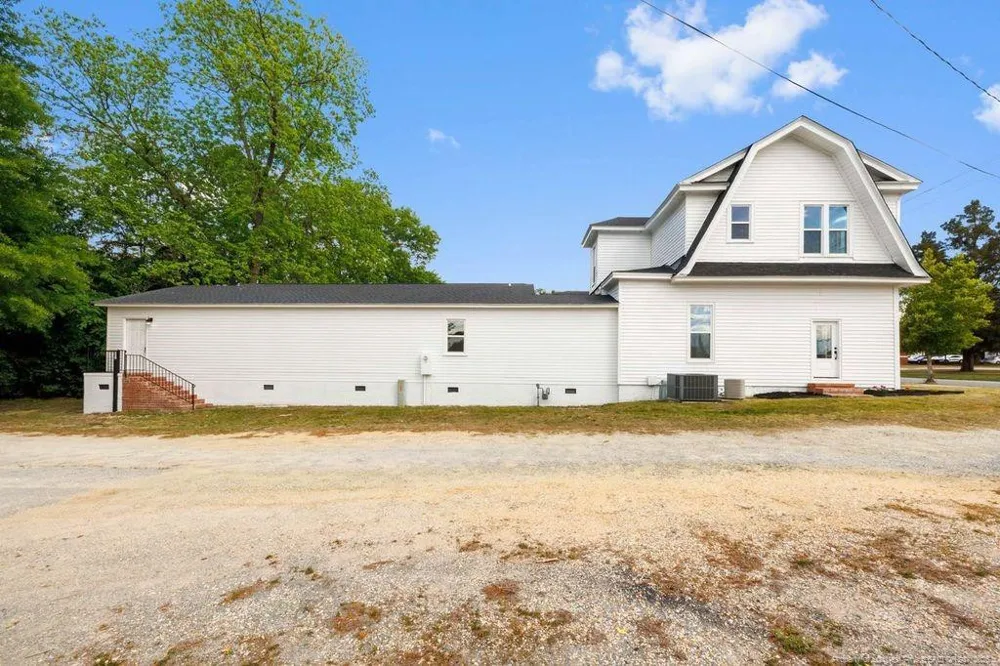 504 W Broad Street Dunn, NC 28334