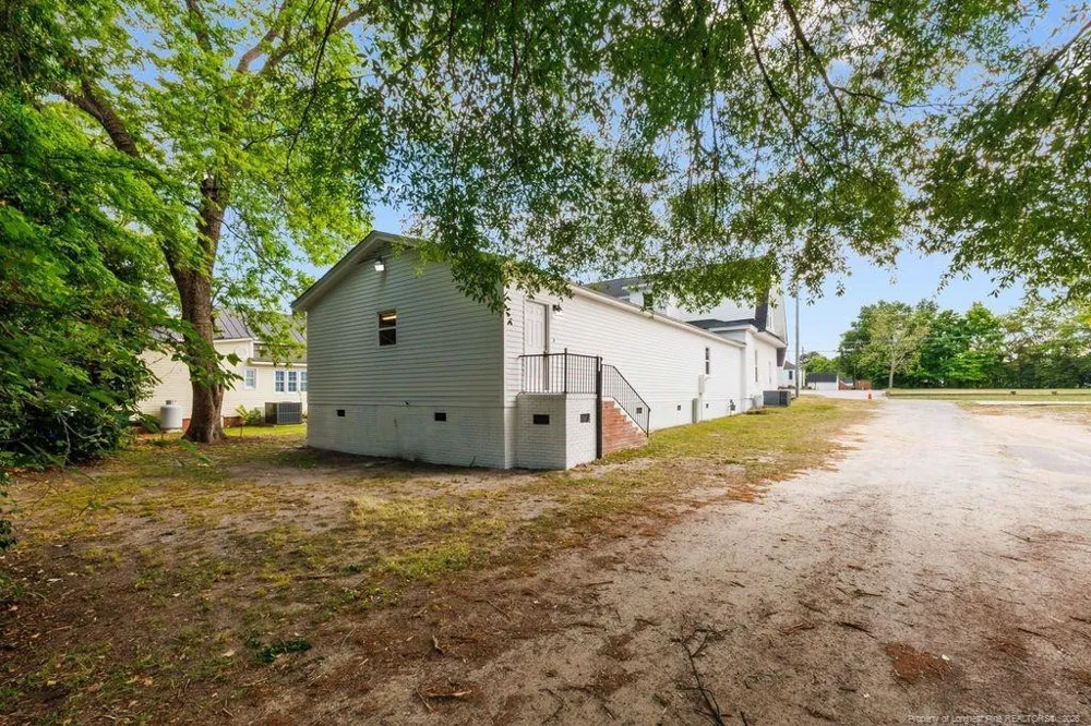 504 W Broad Street Dunn, NC 28334