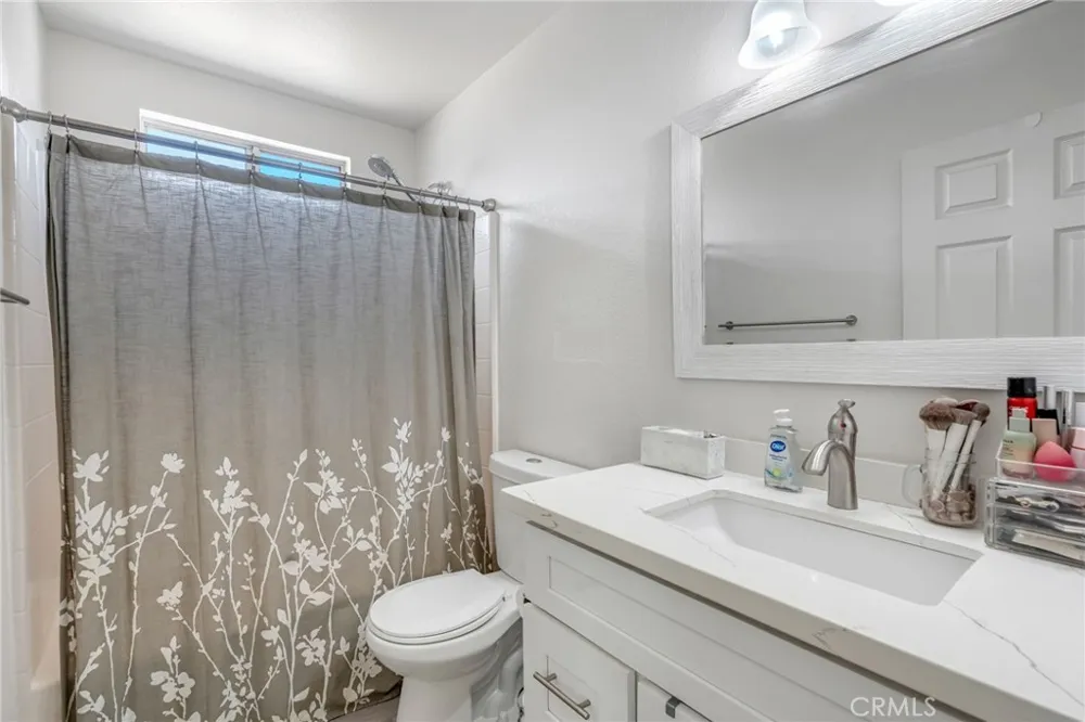 16147 Green Hill Drive Victorville, CA 92394
