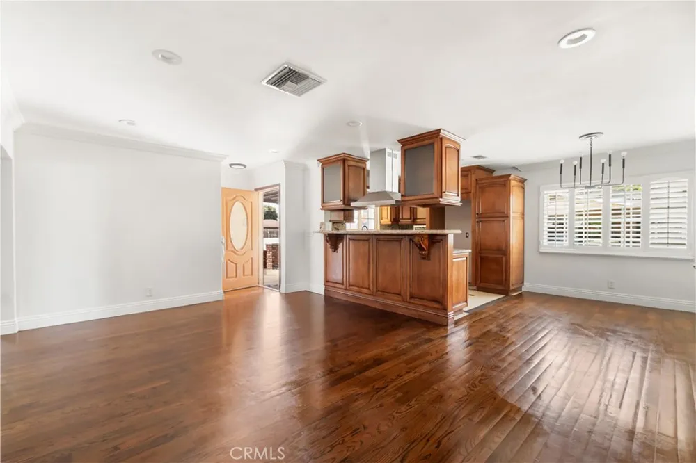 11527 Buell Santa Fe Springs, CA 90670