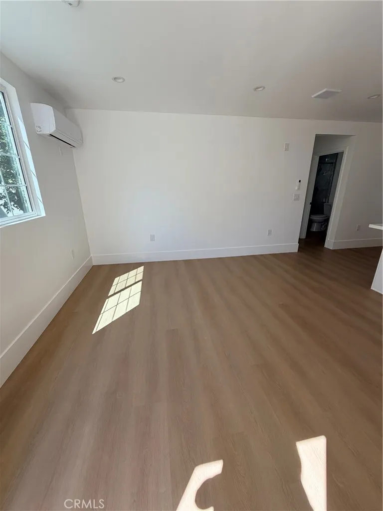 9314 Bryson #B South Gate, CA 90280