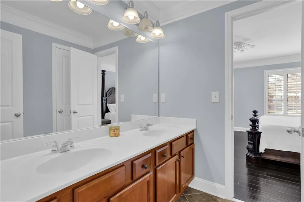 11214 Gates Terrace Johns Creek, GA 30097