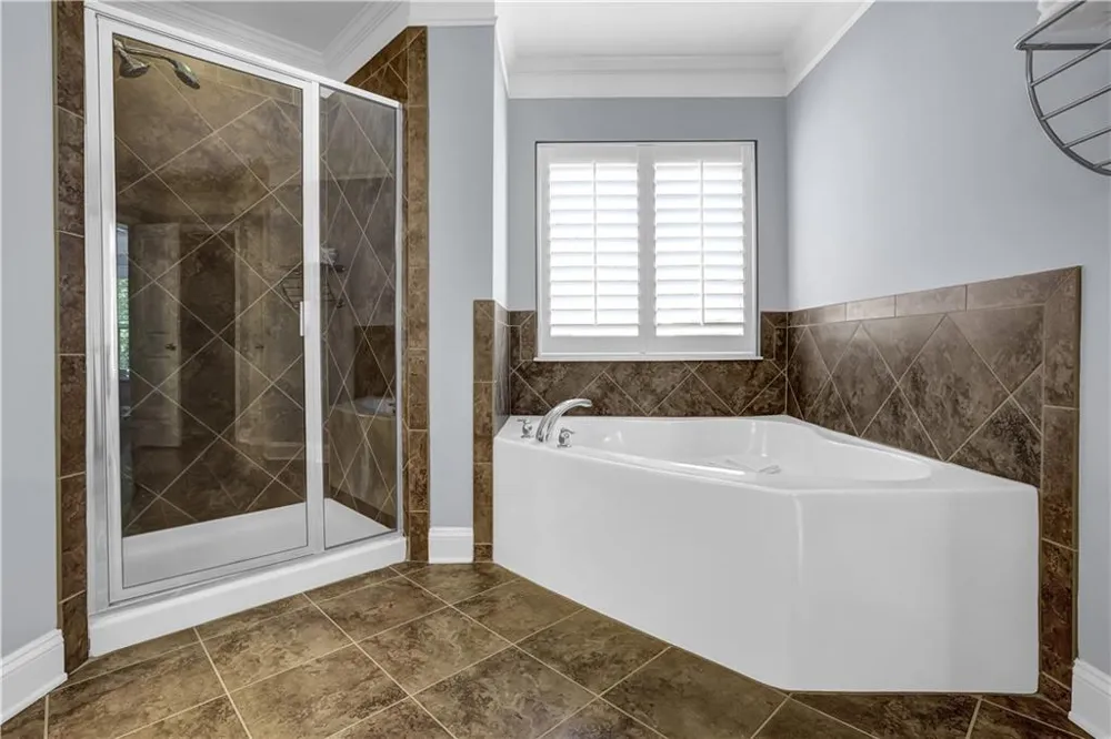 11214 Gates Terrace Johns Creek, GA 30097