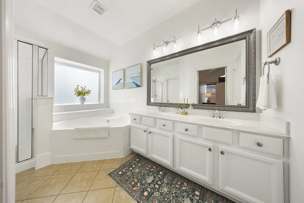3633 Saratoga Downs Way Fort Worth, TX 76244