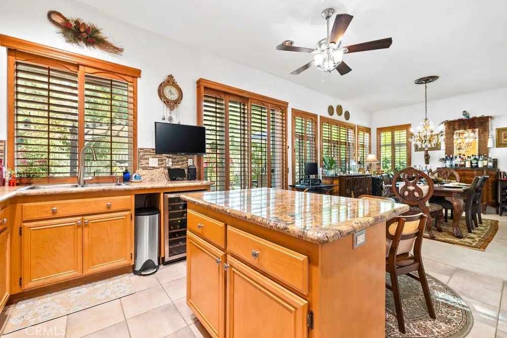 14190 Heathervale Chino Hills, CA 91709