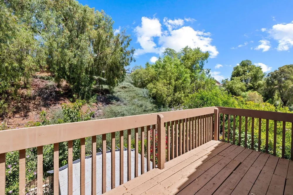 14190 Heathervale Chino Hills, CA 91709