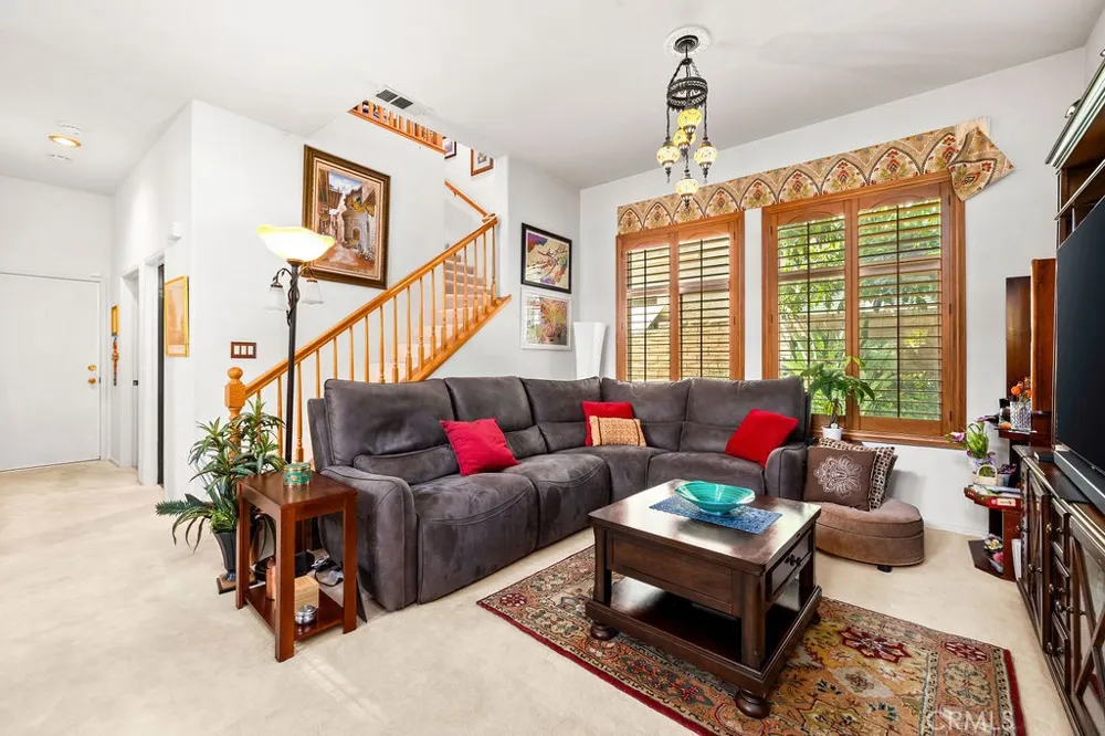 14190 Heathervale Chino Hills, CA 91709
