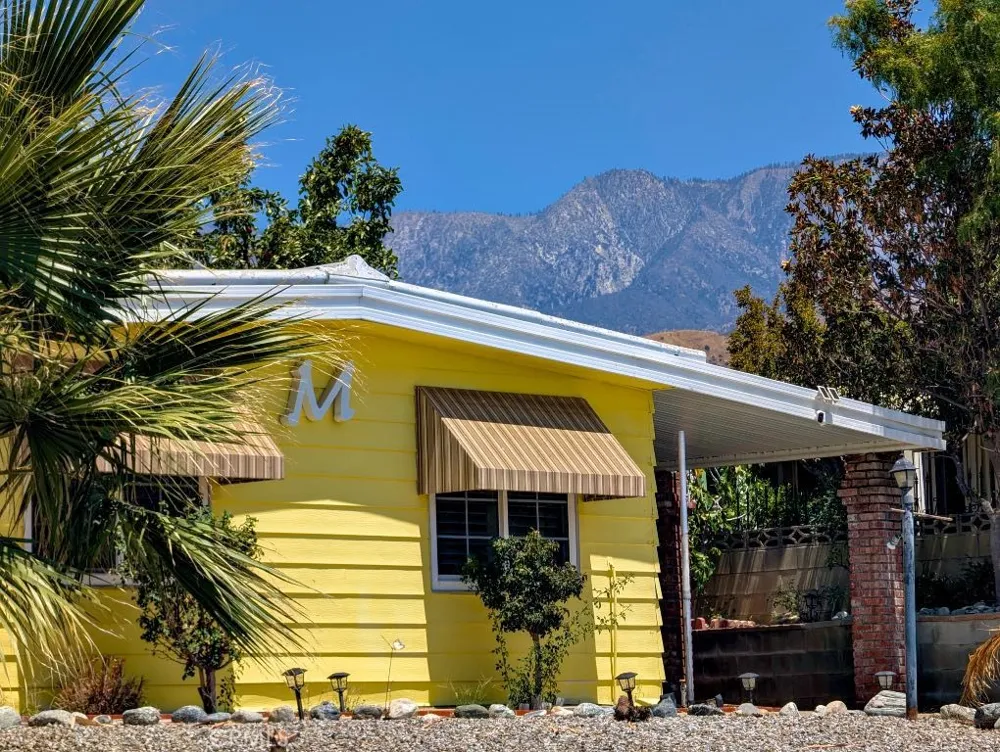 10213 Overland Beaumont, CA 92223