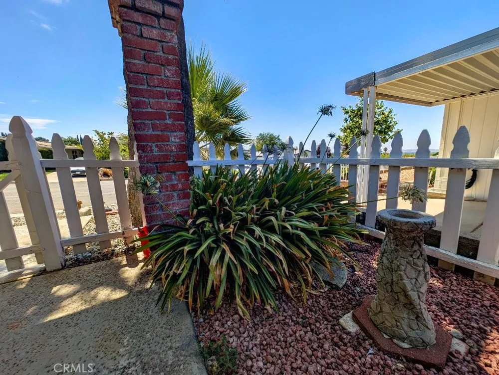 10213 Overland Beaumont, CA 92223