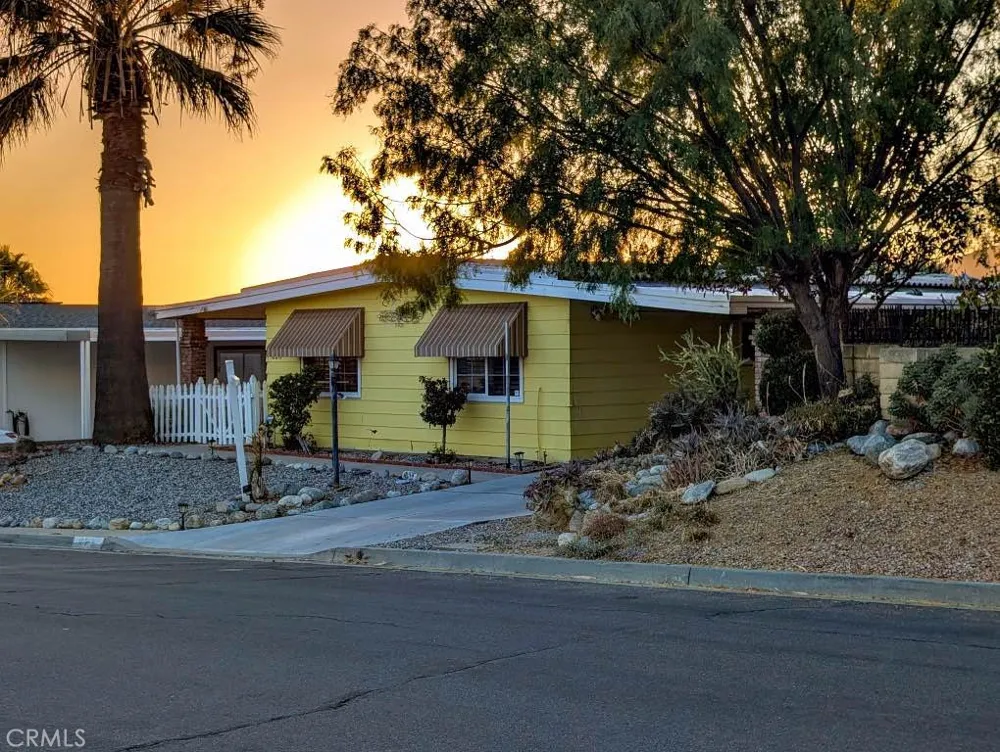 10213 Overland Beaumont, CA 92223
