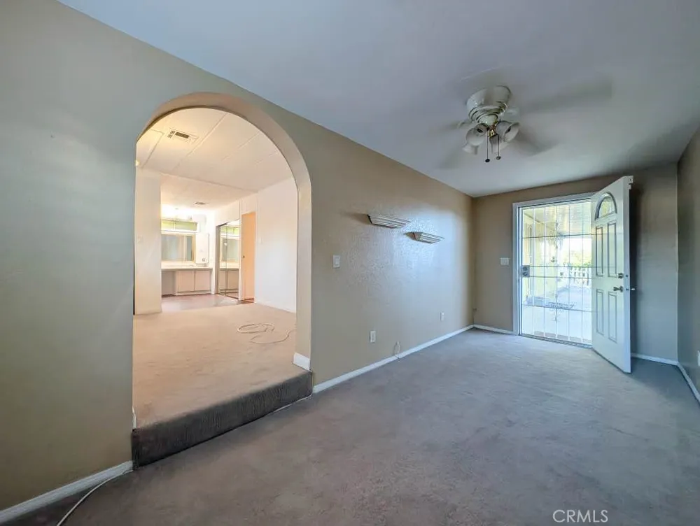 10213 Overland Beaumont, CA 92223