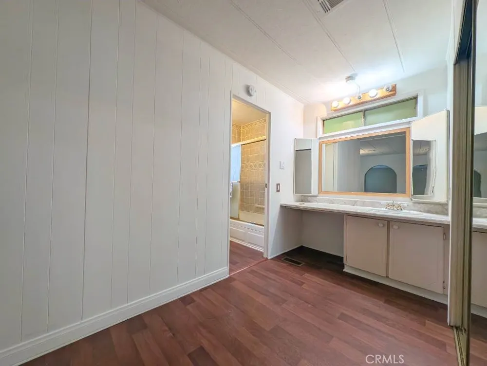 10213 Overland Beaumont, CA 92223