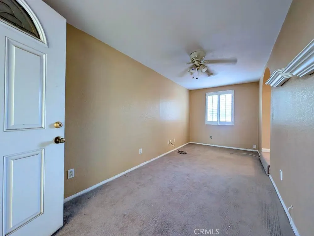 10213 Overland Beaumont, CA 92223