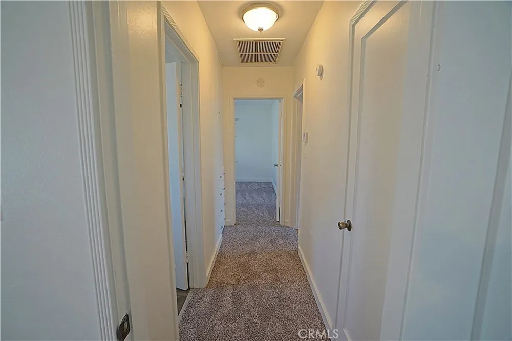 4285 Oakwood Place Riverside, CA 92506