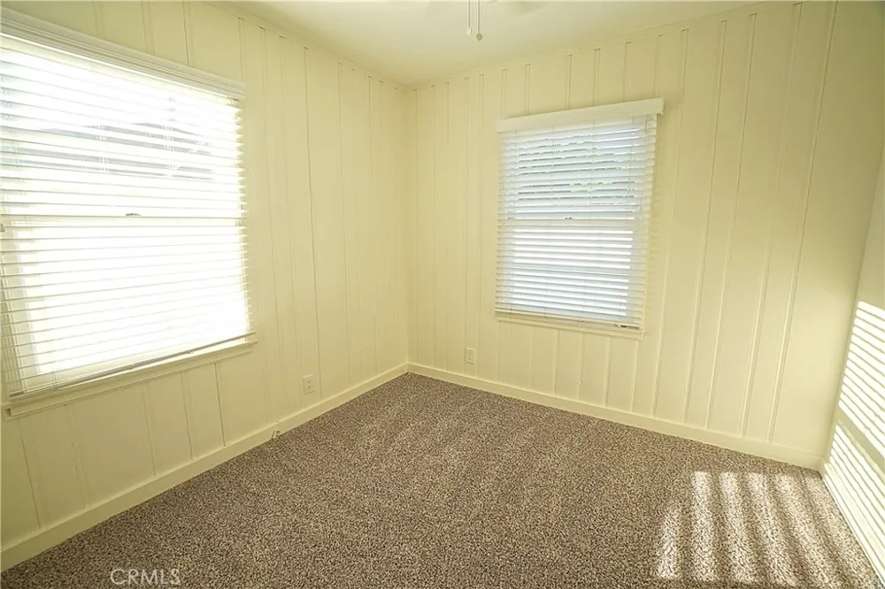 4285 Oakwood Place Riverside, CA 92506